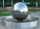 Características de la bola de acero de la característica inoxidable del agua/del agua de la esfera del acero inoxidable para el jardín proveedor