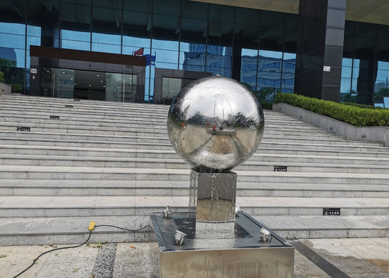 Un buen precio. Fuente de agua de acero inoxidable de 150 cm de altura 316L para decoración de jardín en línea