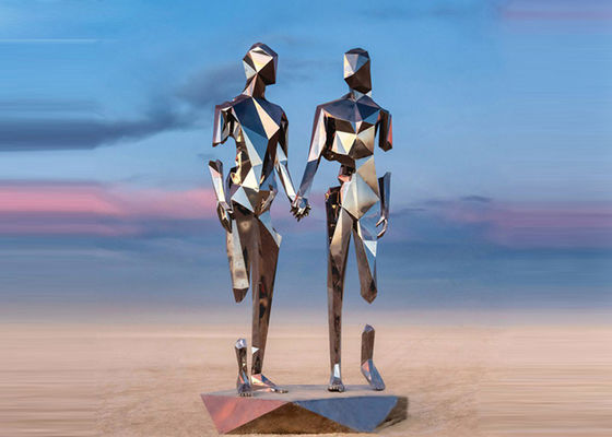 Un buen precio. Grandes esculturas de amantes de acero inoxidable pulidas decorativas del paisaje en línea