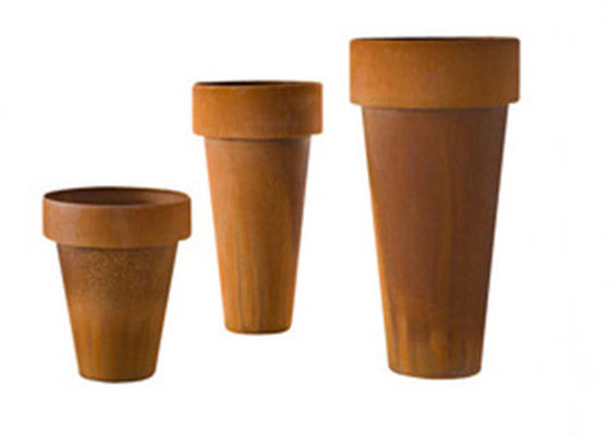 Un buen precio. Tamaño del plantador de Corten del metal de la alta precisión diverso de la forma de acero de la columna en línea