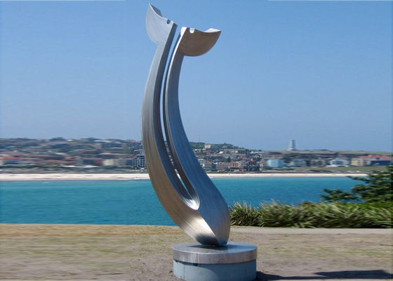 Un buen precio. Decorativo al aire libre del paisaje del extracto del espejo de la escultura grande del acero inoxidable en línea