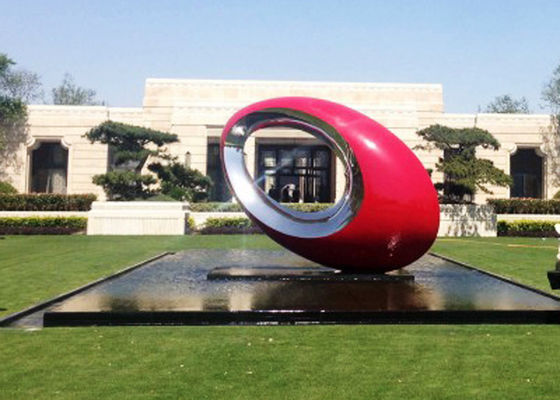 Un buen precio. Esculturas modernas pintadas rojo del arte del jardín de la esfera al aire libre grande oval de la escultura del metal en línea