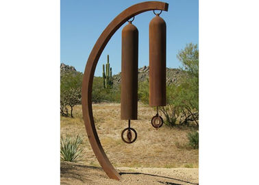 Un buen precio. Escultura de acero del arte de la escultura, de la yarda y del jardín de Corten del carillón de viento del metal en línea