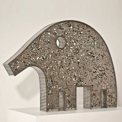 Un buen precio. Estatua de elefante de flor de metal en línea