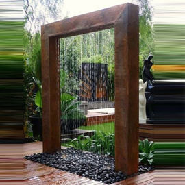 Un buen precio. Escultura de acero de la característica del agua de la fuente de Corten del diseño de la puerta de la decoración del jardín en línea