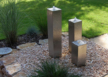 Un buen precio. Característica de conexión en cascada de la fuente de agua del jardín del cilindro cuadrado del acero inoxidable en línea