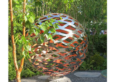 Un buen precio. Esfera de hueco pulida escultura inoxidable del metal de la bola de acero de 150 diámetros para el jardín en línea