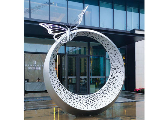 Un buen precio. Escultura de acero inoxidable de la mariposa de la decoración al aire libre grande con la luz en línea