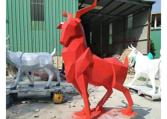 Figura animal escultura al aire libre de la fibra de vidrio de los ciervos de tamaño natural para la decoración del jardín