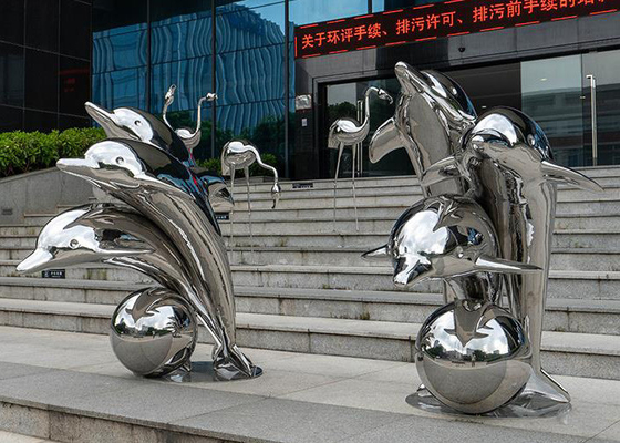 Un buen precio. Espejo de escultura animal de acero inoxidable de delfín de arte público moderno pulido en línea