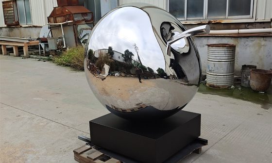 El metal pulió la decoración al aire libre de acero inoxidable de la escultura de Apple de la fruta
