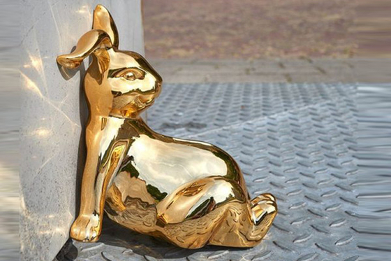 Un buen precio. Espejo Oro Escultura de conejo de acero inoxidable Decoración al aire libre moderna en línea