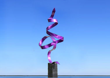 Un buen precio. Altura pintada corrosión anti de los colores los 200cm del diseño del extracto de la escultura del metal diversa en línea