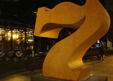 Un buen precio. Escultura de acero de Corten del número profesional 7 sin altura de la base el 180cm en línea