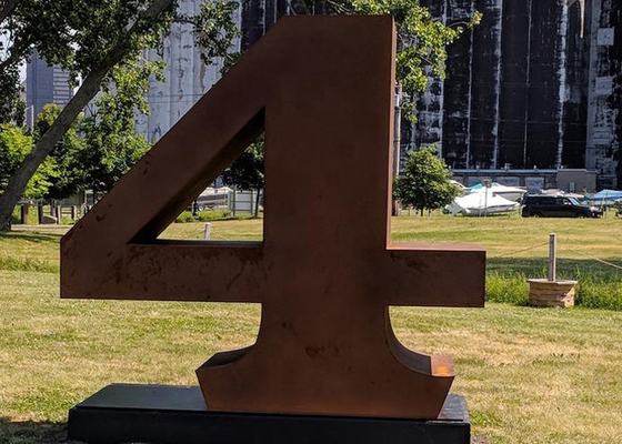 Parque público de jardines Rusty Metal Art Corten Acero Número 4 Escultura
