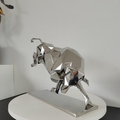Un buen precio. Escultura de toro pulida de acero inoxidable para jardín exterior en línea