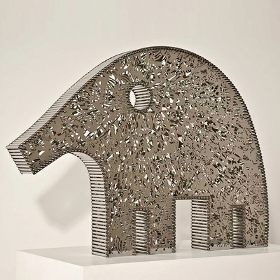 Estatua de elefante de flor de metal
