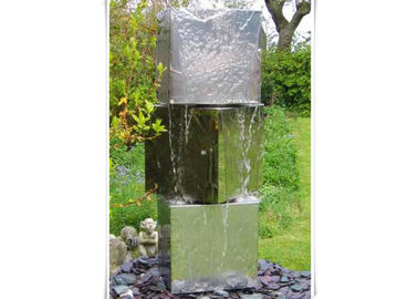 Un buen precio. La característica inoxidable decorativa pública del agua modificó el acabamiento para requisitos particulares pulido tamaño en línea