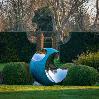 Arte de la Media Luna Metálica de Acero Inoxidable y Escultura de Luna de Bronce