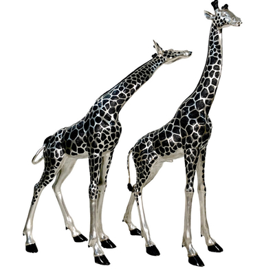Escultura de jirafa de acero inoxidable mate Par de elegantes abstractos para jardines modernos
