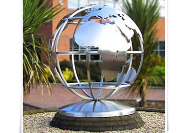 Un buen precio. Escultura del acero inoxidable del mapa del globo del mundo del metal para la decoración pública en línea