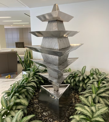 Decoración pública fuente de agua para jardín al aire libre escultura de acero inoxidable
