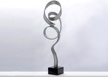 La escultura casera decorativa de la cinta del metal, Metal el extracto al aire libre de la escultura