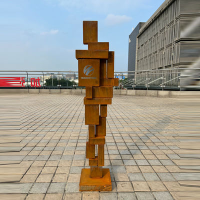 Un buen precio. 100 cm de altura Jardín al aire libre Corten Figura de acero Esculptura de arte geométrico en línea