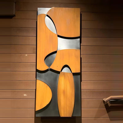 Un buen precio. La Musa Geométrica | Escultura de pared metálica diseñada por artistas en línea