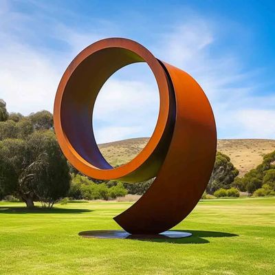 Un buen precio. A Monumental 5-Meter Corten Steel Sculpture Inspired by the Form of Nine en línea
