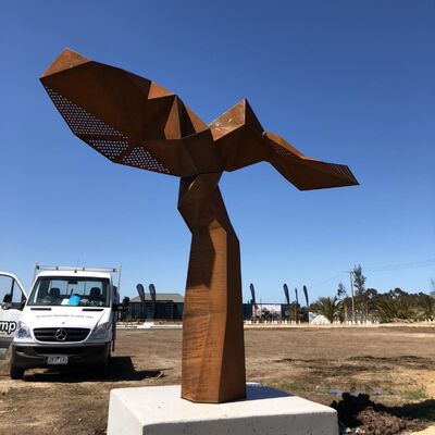 Un buen precio. Fábrica Escultura de acero de intemperie Abstracto Paisaje Metal Arte Corten Escultura de acero para decoración al aire libre / jardín / plaza Fabricante personalizado en línea