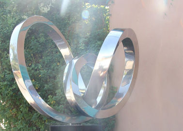 Un buen precio. Esculturas al aire libre pulidas abstractas modernas del metal del acero inoxidable en línea
