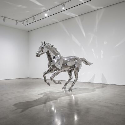 Un buen precio. Escultura Moderna Geométrica de Caballo Galopante — Estatua de Arte de Acero Inoxidable Pulido Espejo para Jardín de Lujo, Vestíbulo de Hotel y Plaza Exterior en línea