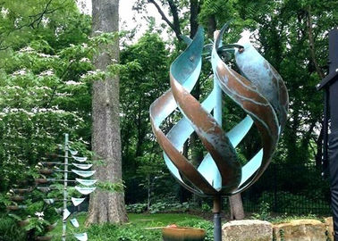 Un buen precio. Estabilidad cinética de la corrosión del acero inoxidable de la escultura del viento decorativo del metal del jardín en línea