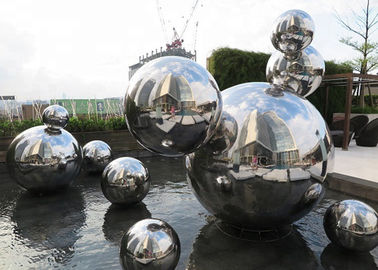 Un buen precio. Bola hueco pulida espejo por encargo de la escultura 316 modernos del acero inoxidable en línea