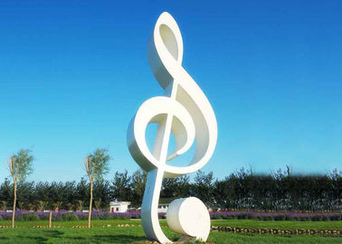 Un buen precio. Hacia fuera escultura pintada blanco de la nota de la música de la escultura del acero inoxidable de la puerta en línea