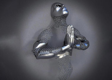 Un buen precio. Final figurado de Matt de las esculturas del arte del acero inoxidable del hombre de la pared 3d de la decoración casera en línea