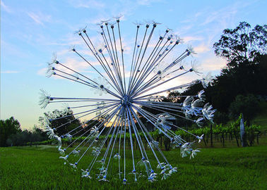 Un buen precio. Escultura del diente de león del alambre increíblemente de acero, escultura de acero del diente de león en línea