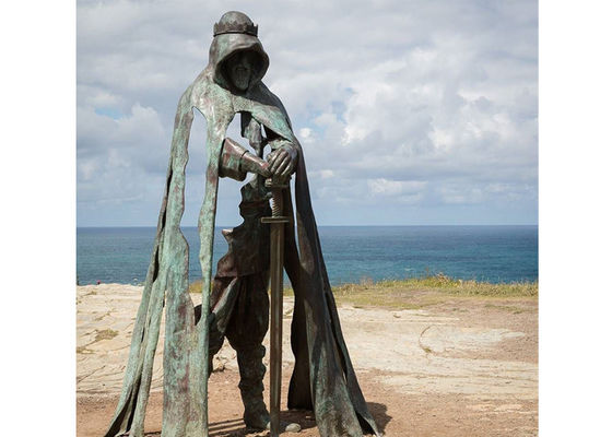 Un buen precio. Escultura de bronce de la pátina del extracto de tamaño natural del guerrero en línea