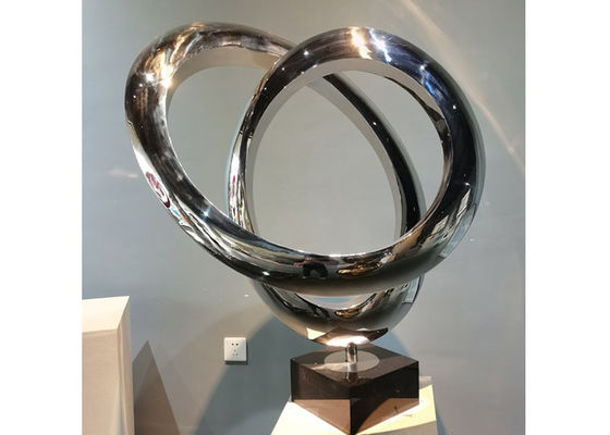 Un buen precio. El espejo abstracto del OEM pulió la escultura de acero inoxidable de la decoración interior en línea