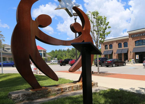 Un buen precio. Bailarín público al aire libre de tamaño natural Corten Steel Sculpture de la estrella en línea