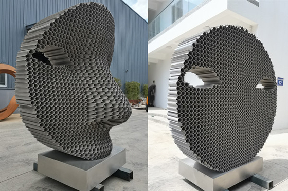 Un buen precio. Alto abstracto de la escultura los 200cm de la cara de Matt Finish Modern Stainless Steel en línea