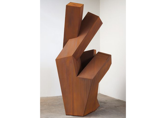 Un buen precio. Metal decorativo moderno Art Corten Steel Hand Sculpture al aire libre en línea