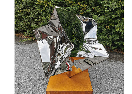 Un buen precio. Ayuda de acero inoxidable pulida espejo del OEM del ODM de la escultura del cubo en línea