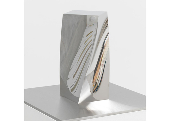 Un buen precio. El espejo interior de encargo pulió el ODM de acero inoxidable de la escultura disponible en línea